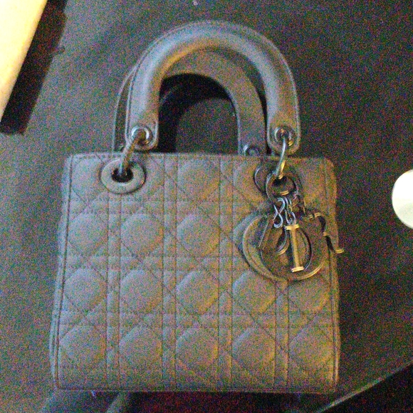 Authentic Dior Medium Lady D-Joy Bag - Picture 1 of 6